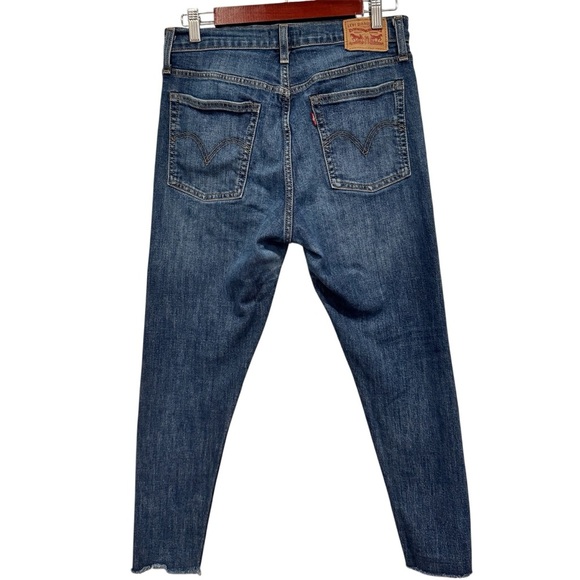 Levi’s Wedgie Skinny Buttonfly Crop Frayed Size 30 - Picture 5 of 9